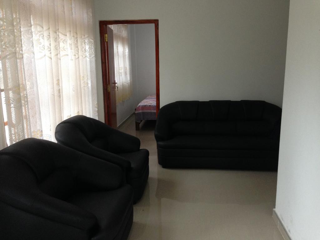 Sumudu Villa Hikkaduwa Buitenkant foto